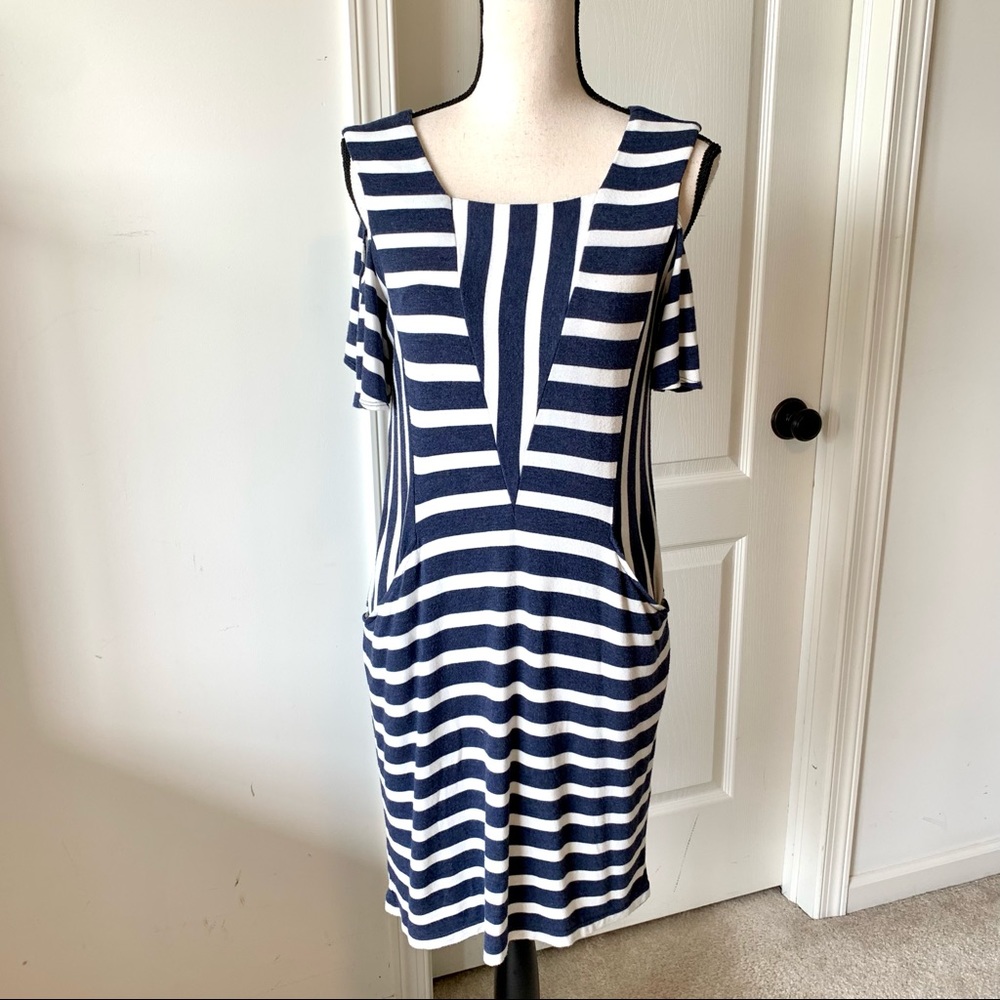 VIOLET WEEKEND Soft Striped Cold Shoulder Dress—M